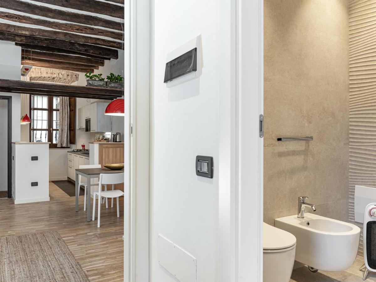 Suite "Le Vele" In The Heart Of The City Cagliari Eksteriør billede